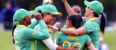 முத்தரப்பு டி20 போட்டி: இந்தியாவின் வாய்ப்பைப் பறித்த தெ.ஆ. வீராங்கனை!