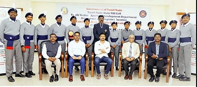 மாணவர்கள் சுய ஒழுக்கத்துடன் திறமைகளை வளர்த்துக் கொள்ள வேண்டும்: அமைச்சர் உதயநிதி