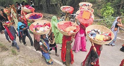 பெண் குழந்தைகளைக் கொண்டாடும் கிராமம் இது!