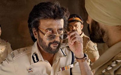 காவல்துறை அதிகாரியாக நடிக்கும் ரஜினி?