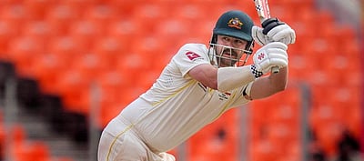 5-வது நாள்: சவாலை நன்கு எதிர்கொள்ளும் ஆஸி. பேட்டர்கள்!