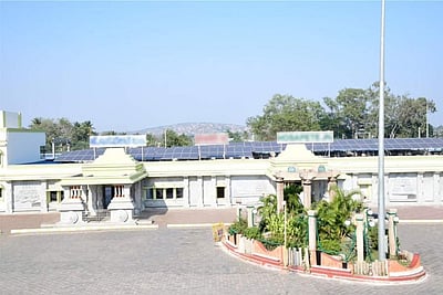 இது எந்த ரயில் நிலையம்? கேட்பது இந்திய ரயில்வேதான்