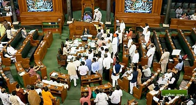 நாடாளுமன்றம் 2-வது நாளாக முடங்கியது!