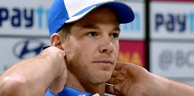 ஆஸி. முன்னாள் கேப்டன் ஓய்வு அறிவிப்பு!