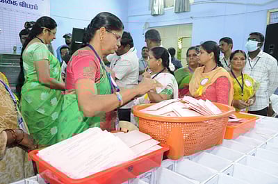 ஈரோடு கிழக்கு: டெபாசிட் தொகையை தக்க வைத்துக் கொண்டது அதிமுக