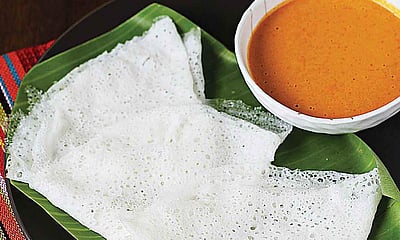 நீரு தோசை