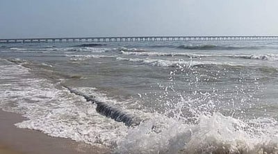 கச்சா எண்ணெய் குழாய் கசிவு நிறுத்தப்பட்டது: சி.பி.சி.எல்