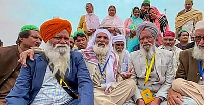 பிரிந்து 75 ஆண்டுகளுக்குப் பின் இணைந்த சீக்கிய சகோதரர்களின் குடும்பம்