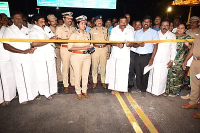 6 மாதங்களுக்குப் பின் திருச்சி காவிரி பாலம் திறப்பு!