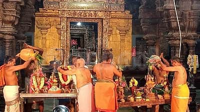 துறையூர் சிவன் கோயிலில் மாசி மகம் அபிஷேக ஆராதனை!