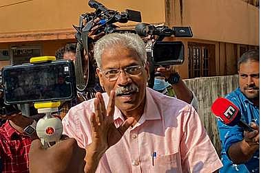 கேரள முதல்வரின் செயலரிடன் அமலாக்கத்துறை விசாரணை