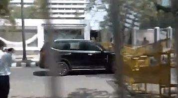 மதுபானக் கொள்கை வழக்கு: சிபிஐ முன்பு கேஜரிவால் ஆஜர்!