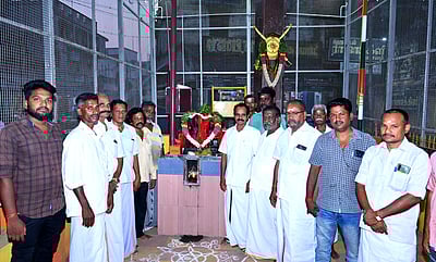 திருப்பத்தூரில் சின்னமருது பிறந்தநாள்