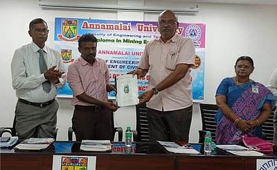 பல்கலை.யில் பயிலரங்கம்