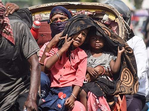 மும்பை விடுக்கும் எச்சரிக்கை! அதிகரித்துவரும் வெப்பத் தாக்குதல் குறித்த தலையங்கம்