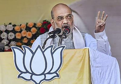 தெலங்கானாவில் பொதுக்கூட்டத்தில் பங்கேற்கும் அமித் ஷா