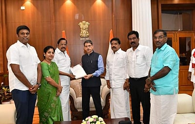 நிதியமைச்சர் ஆடியோ சர்ச்சை: ஆளுநரிடம் பாஜக கோரிக்கை