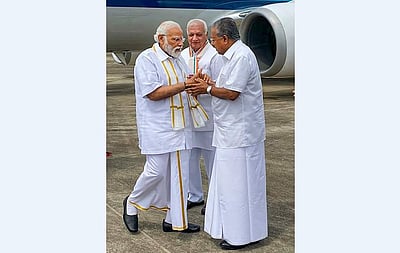 விழிஞ்ஞம் துறைமுகம் திறப்பு: பிரதமா் மோடிக்கு பினராயி விஜயன் வரவேற்பு