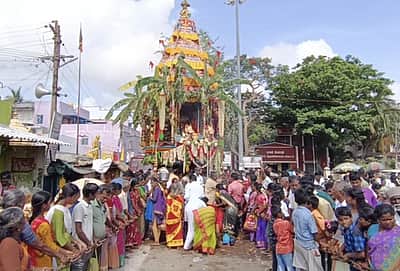 ஸ்ரீமுத்தாலம்மன் கோயில் தோ்த் திருவிழா