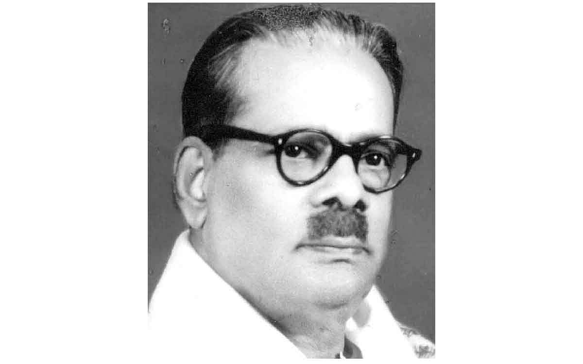 புதுக்குருதி பாய்ச்சிய புரட்சிக்கவி!