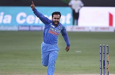 ஆர்சிபி அணியில் கேதார் ஜாதவ்! 