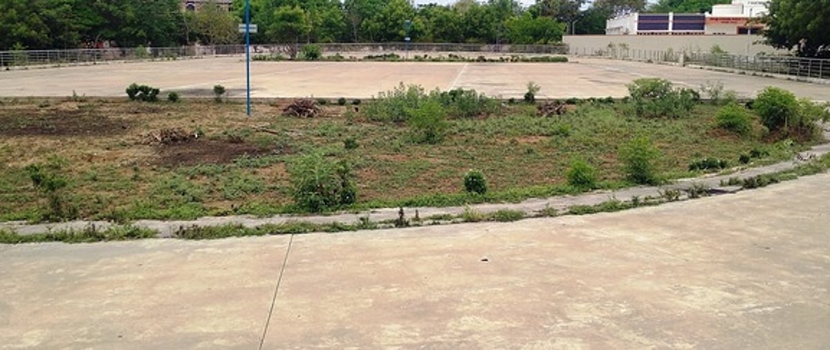 பெரம்பலூரில் பயனற்றுக் கிடக்கும் ரோலா் ஸ்கேட்டிங் மைதானம்