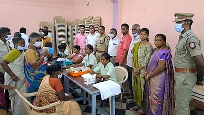 உலக ரெட் கிராஸ் நாள்: ஆரணி பகுதியில் இலவச மருத்துவ முகாம், நல திட்ட உதவிகள் வழங்கல்