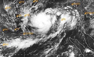 வங்கக் கடலில் மோக்கா புயல் உருவானது!