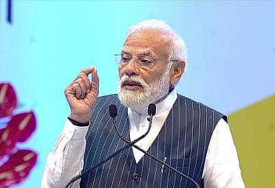 குஜராத்தில் பல்வேறு திட்டங்களுக்கு அடிக்கல் நாட்டுகிறார் பிரதமர் மோடி!