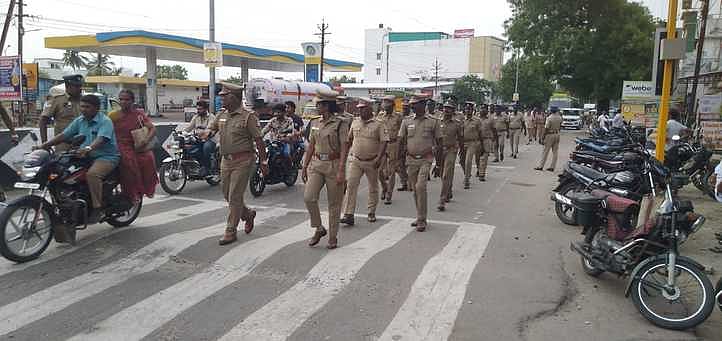 தமிழக காவல்துறைக்கு ரூ.212 கோடி நவீன ஆயுதங்கள்