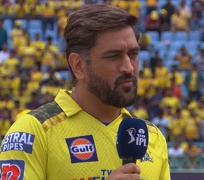 போட்டியில் பனிப்பொழிவு பெரிய தாக்கத்தை ஏற்படுத்தியது: தோல்வி குறித்து தோனி