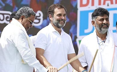 ராகுலுடன் டி.கே.சிவகுமார் சந்திப்பு!