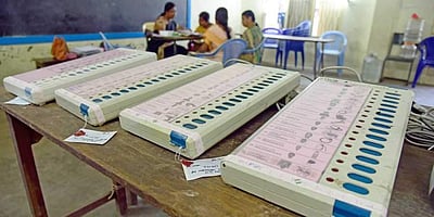 இந்தியாவும் ஜனநாயகமும்! - மின்னணு வாக்குப்பதிவு இயந்திரம் குறித்த தலையங்கம்