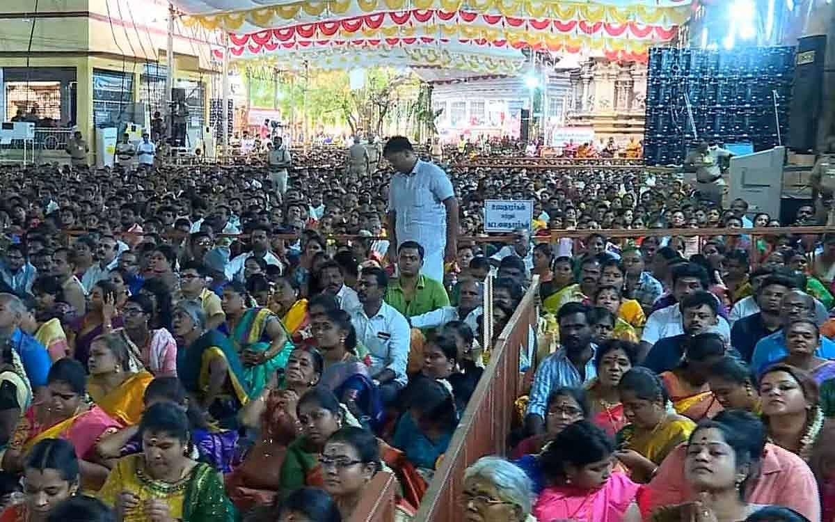 மே 4ஆம் தேதி தீர்த்தம் மற்றும் தேவேந்திர பூஜையுடன் திருவிழா நிறைவுபெறும்.