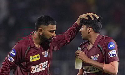 பிளே ஆஃப்பில் லக்னெள: கொல்கத்தா போராடித் தோல்வி!