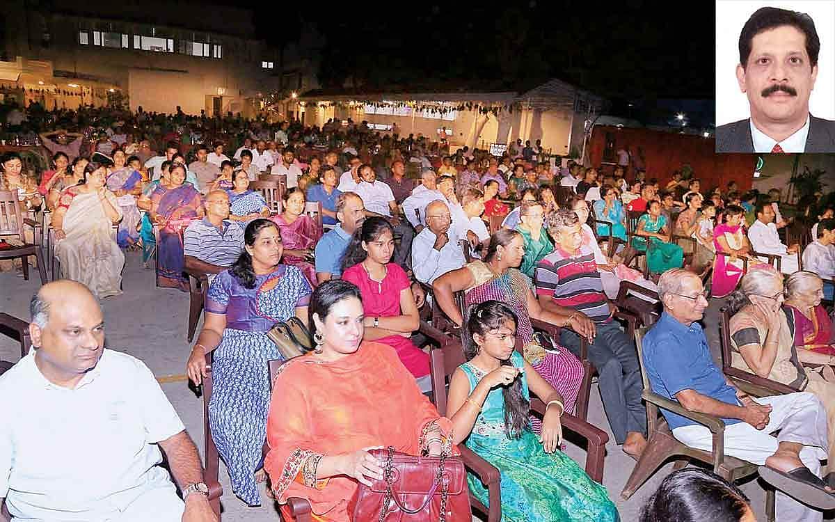 காஸ்மோபாலிடன் கிளப்: வயது 150