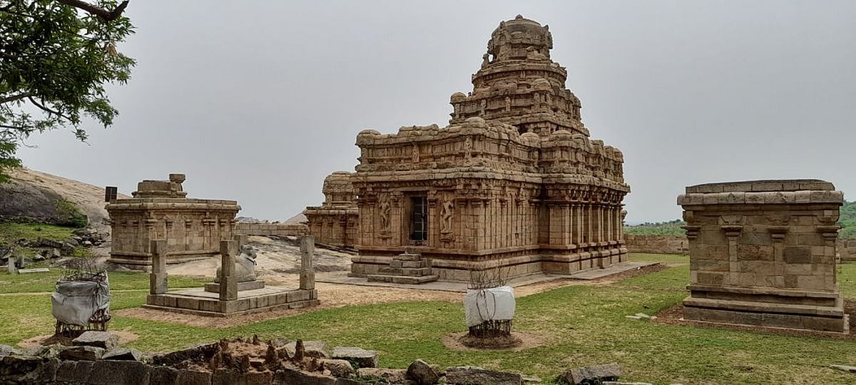 அரிய தொல்லியல் சின்னங்களைக் கொண்ட நாா்த்தாமலை சுற்றுலாத் தலமாவது எப்போது?