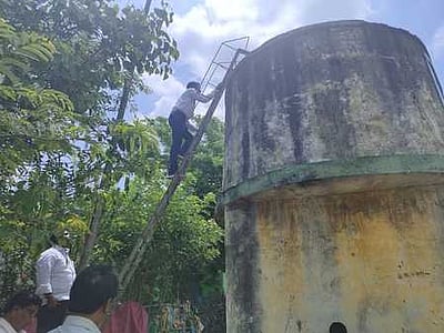 வடகாடு மலைக் கிராமத்தில் பழங்குடியினா் நல இயக்குநா் ஆய்வு