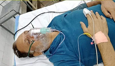 உடல்நிலைக் குறைவு: சத்யேந்தர் ஜெயினுக்கு இடைக்கால ஜாமீன்