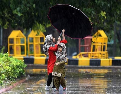 அடுத்த 3 மணி நேரத்திற்கு பல்வேறு மாவட்டங்களில் மழைக்கு வாய்ப்பு!