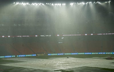 தொடர் மழை காரணமாக ஐபிஎல் இறுதிப் போட்டி நாளை (மே 29) ஒத்தி வைப்பு