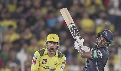 சாய் சுதர்சன், சாஹா அதிரடி: சிஎஸ்கேவிற்கு 215 ரன்கள் இலக்கு! 