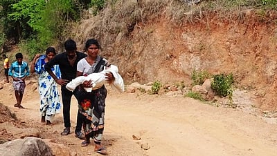 குழந்தை பலியான சம்பவம்: சாலை அமைக்காததற்கு வருத்தம் தெரிவித்த வேலூர் ஆட்சியர்!