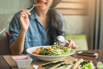 நீங்கள் அடிக்கடி செய்யும் 5 தவறான பழக்கங்கள்!