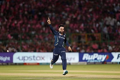 ரஷித் சுழலில் சிக்கிய ராஜஸ்தான்: 118 ரன்களுக்கு ஆட்டமிழந்தது!