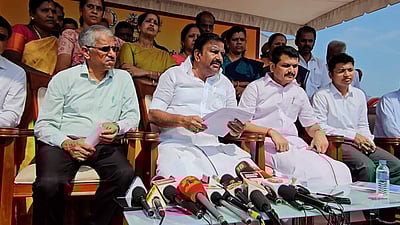 சிறுவாணி தடுப்பணை விவகாரத்தில் நீதிமன்றம் செல்ல முடிவு: அமைச்சர் தகவல்