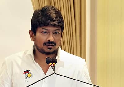 சநாதன சர்ச்சை: பெங்களூரு நீதிமன்றத்தில் உதயநிதி ஆஜர்!