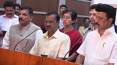 ஜனநாயகத்தை பாதுகாக்க திமுகவை நாடியுள்ளோம்: தில்லி முதல்வர்