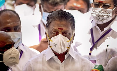 அண்ணாமலைக்கு வரலாறு தெரியவில்லை: ஓபிஎஸ் கண்டனம்