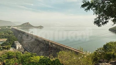 மேட்டூர் அணைக்கு வரும் நீரின் அளவு வினாடிக்கு 867 கன அடியாக அதிகரிப்பு